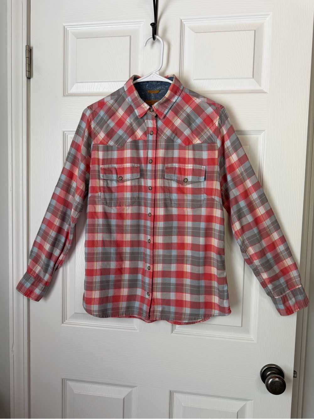 Jachs Girlfriend Bea Red Plaid Western Button-Up Shirt